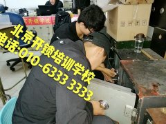 男人c女人的逼啊啊啊呲水"